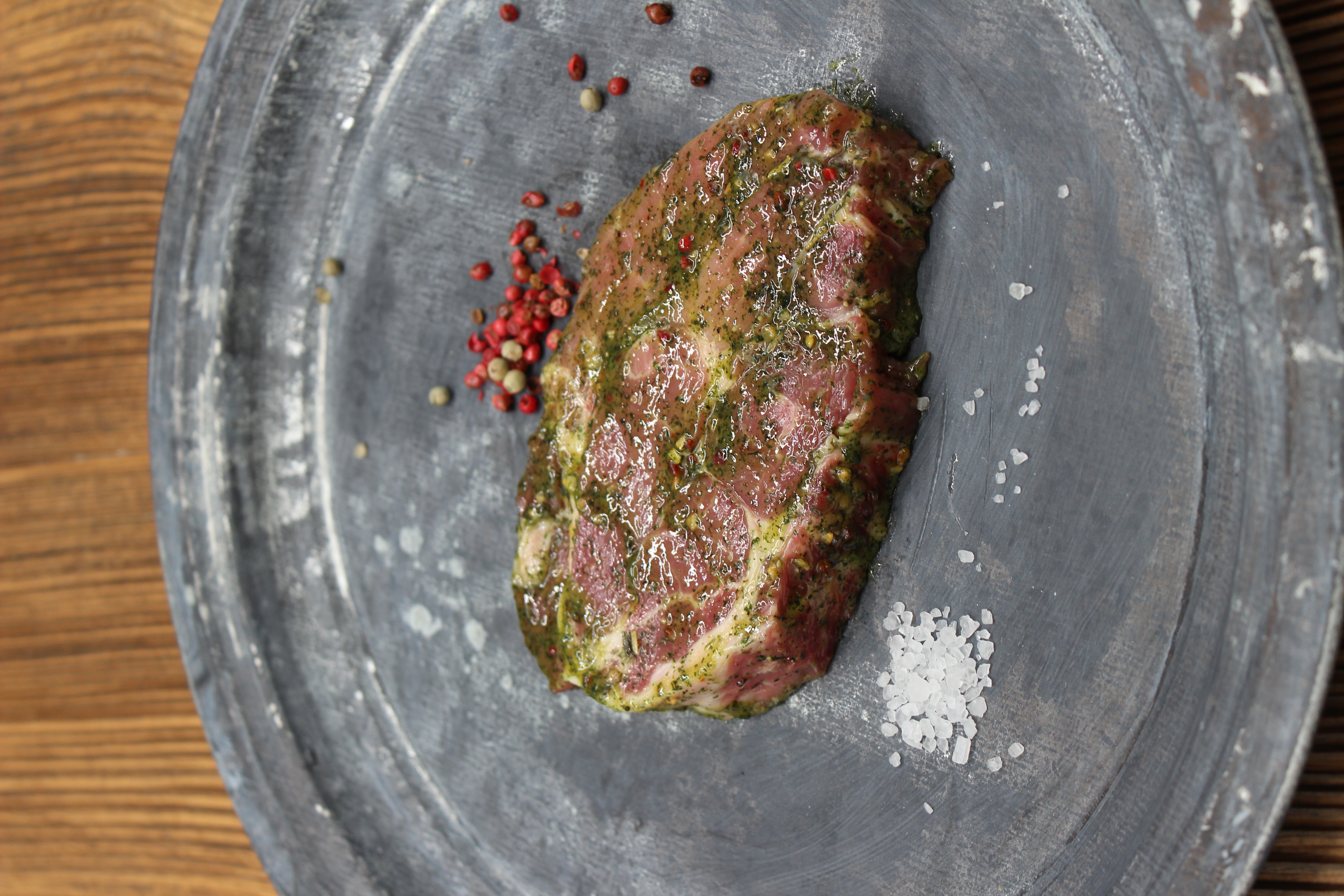 Hals Steaks Grün Gewürzt (Grillfleisch)